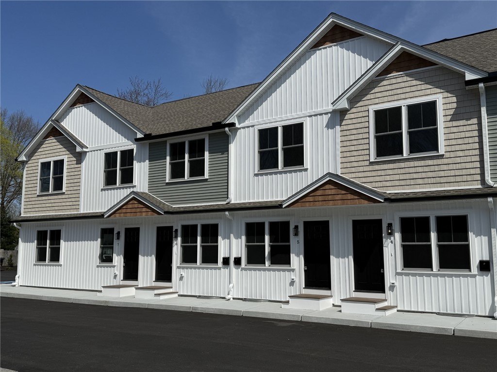2907 Post Road 8