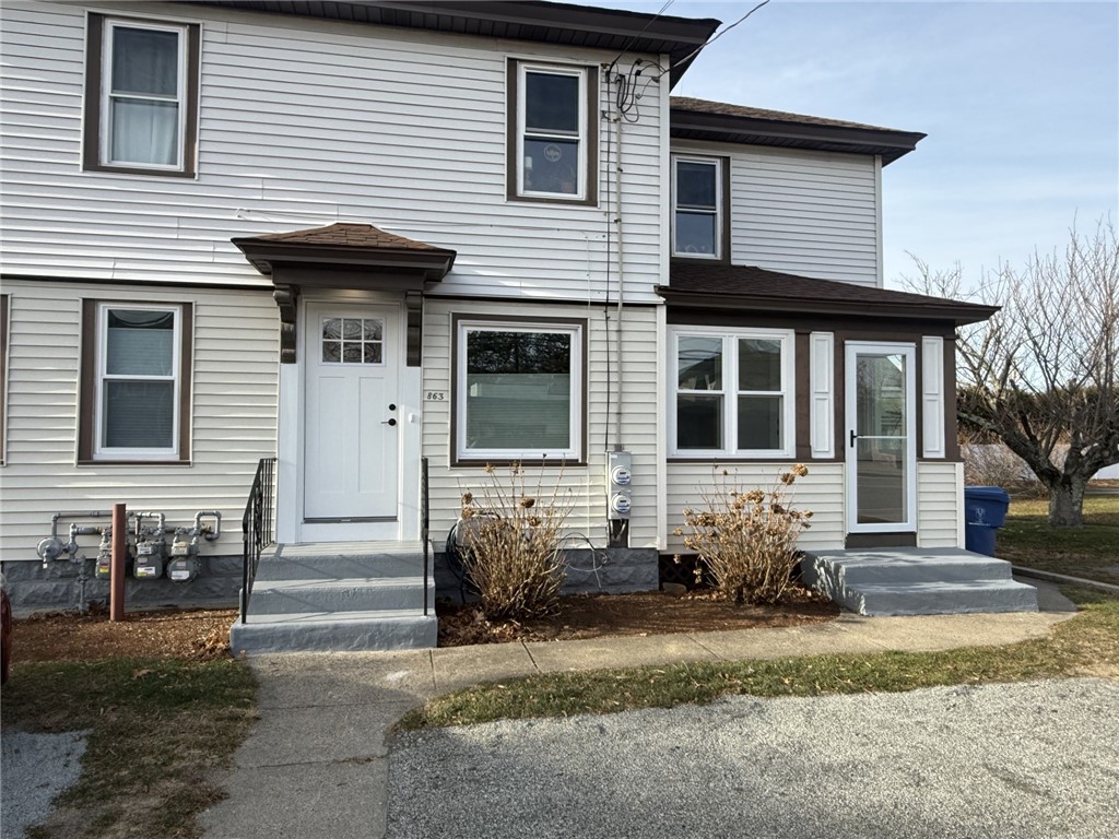 863 Main Street 1