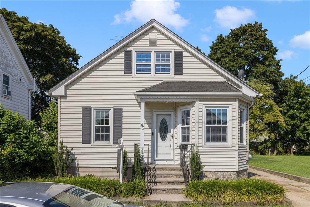 42 Victoria Avenue Cranston RI