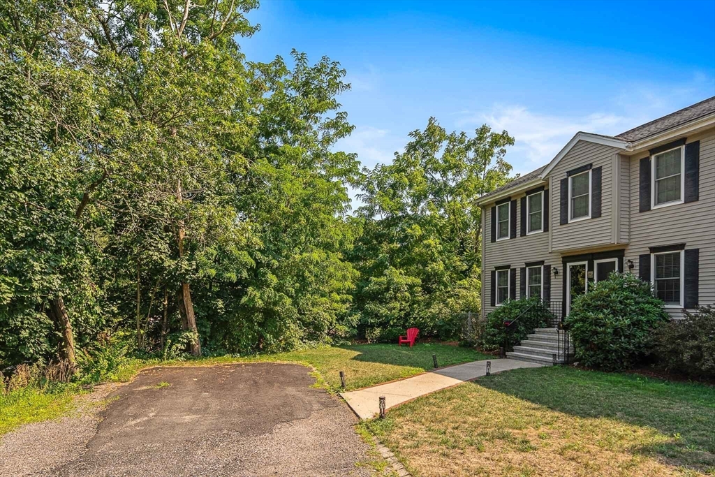 15 Bunker St # 2