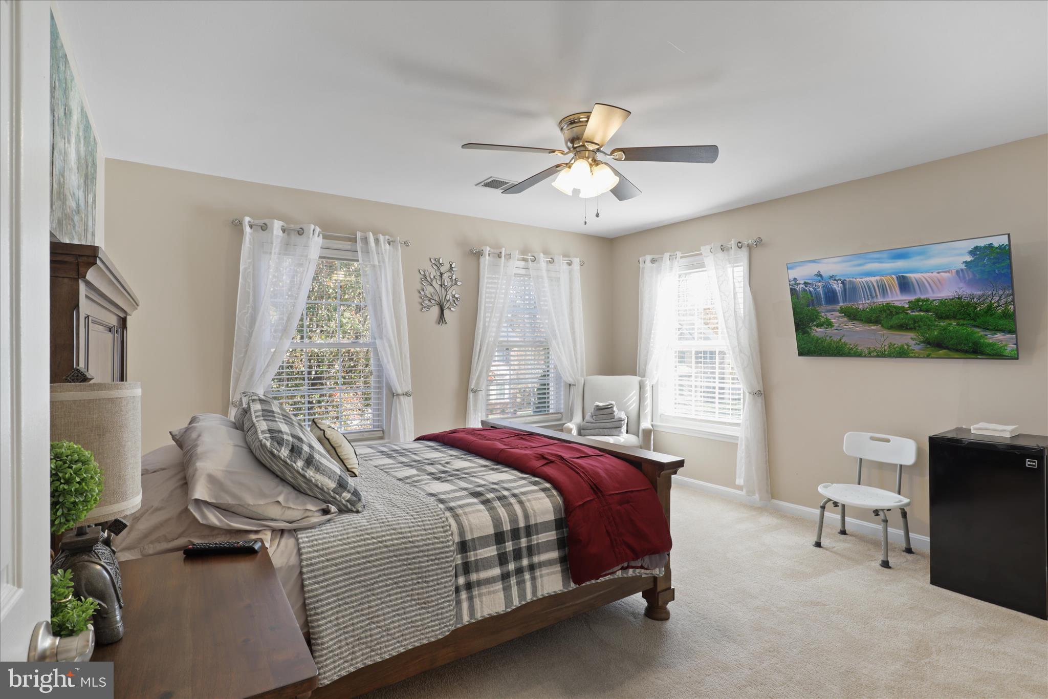 5678 CABINWOOD COURT