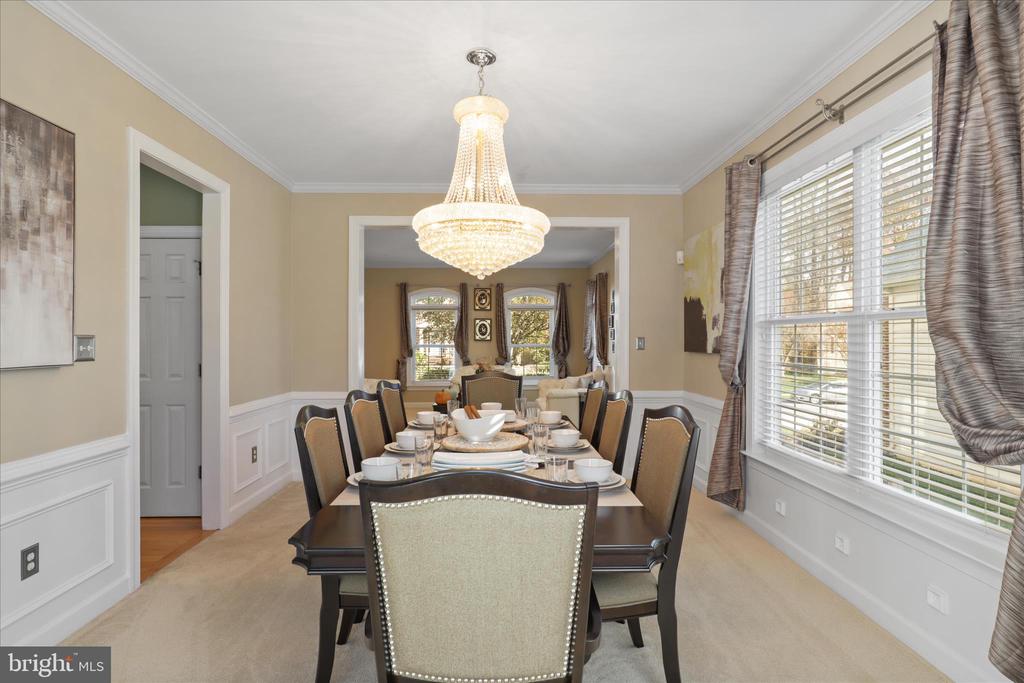5678 CABINWOOD COURT