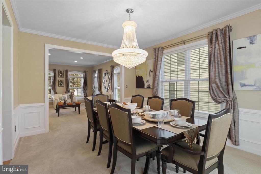 5678 CABINWOOD COURT
