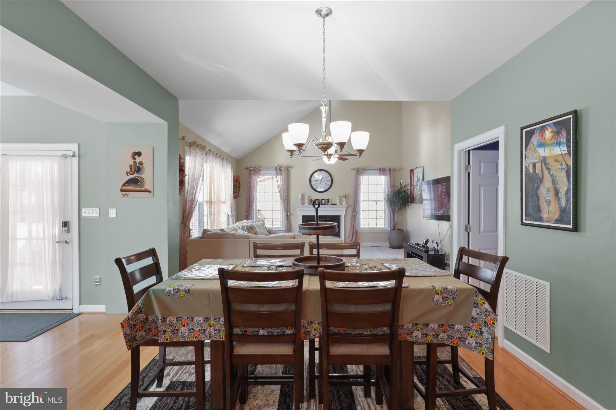 5678 CABINWOOD COURT