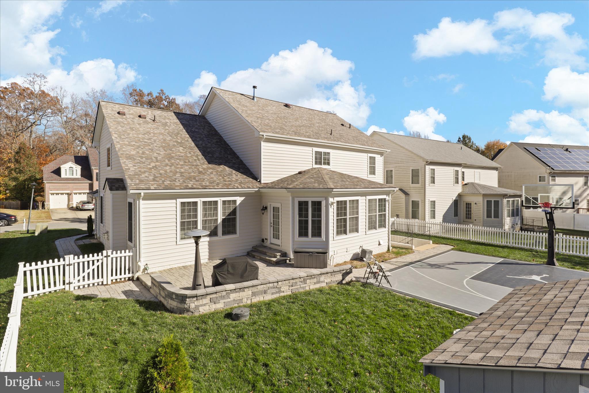 5678 CABINWOOD COURT