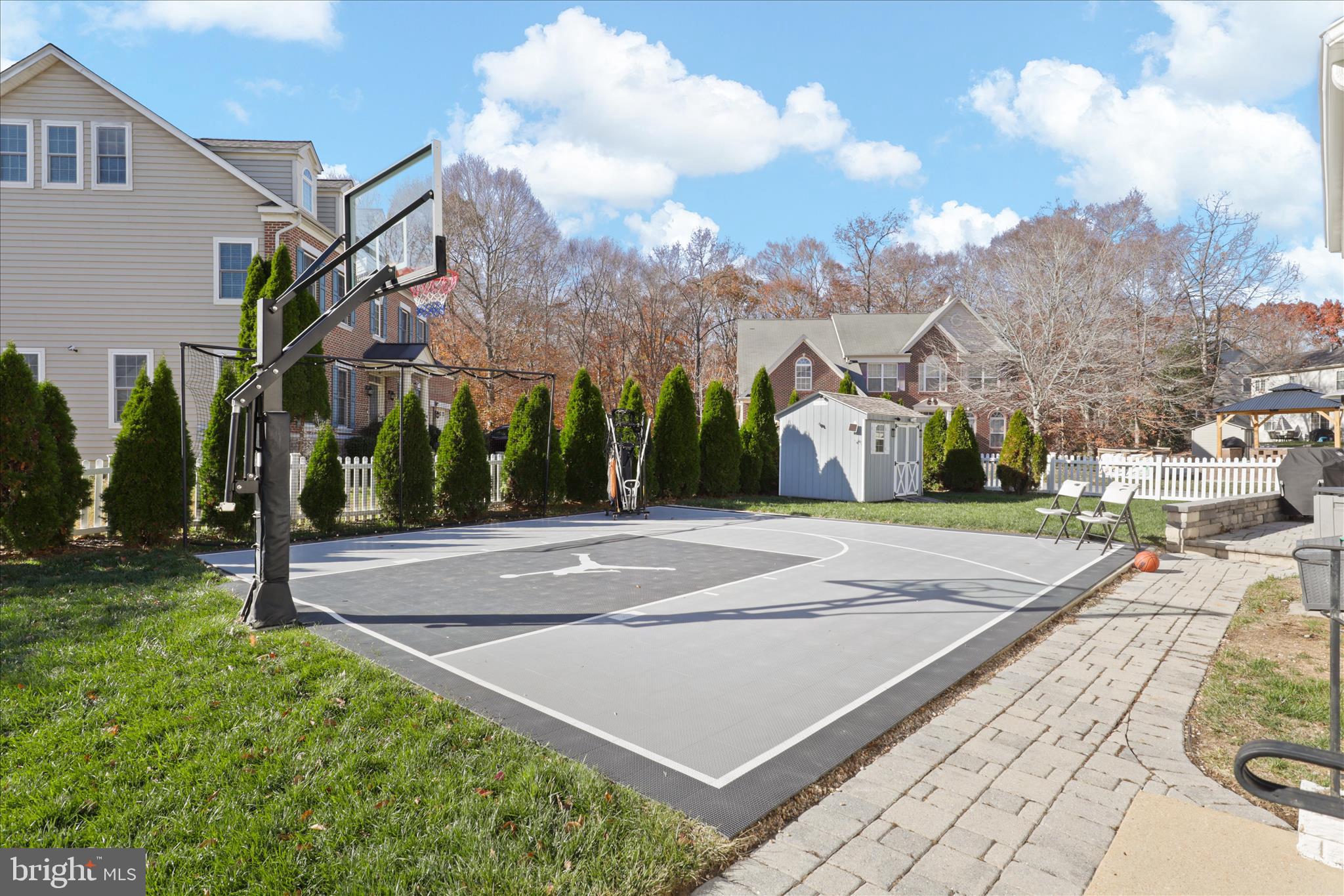 5678 CABINWOOD COURT