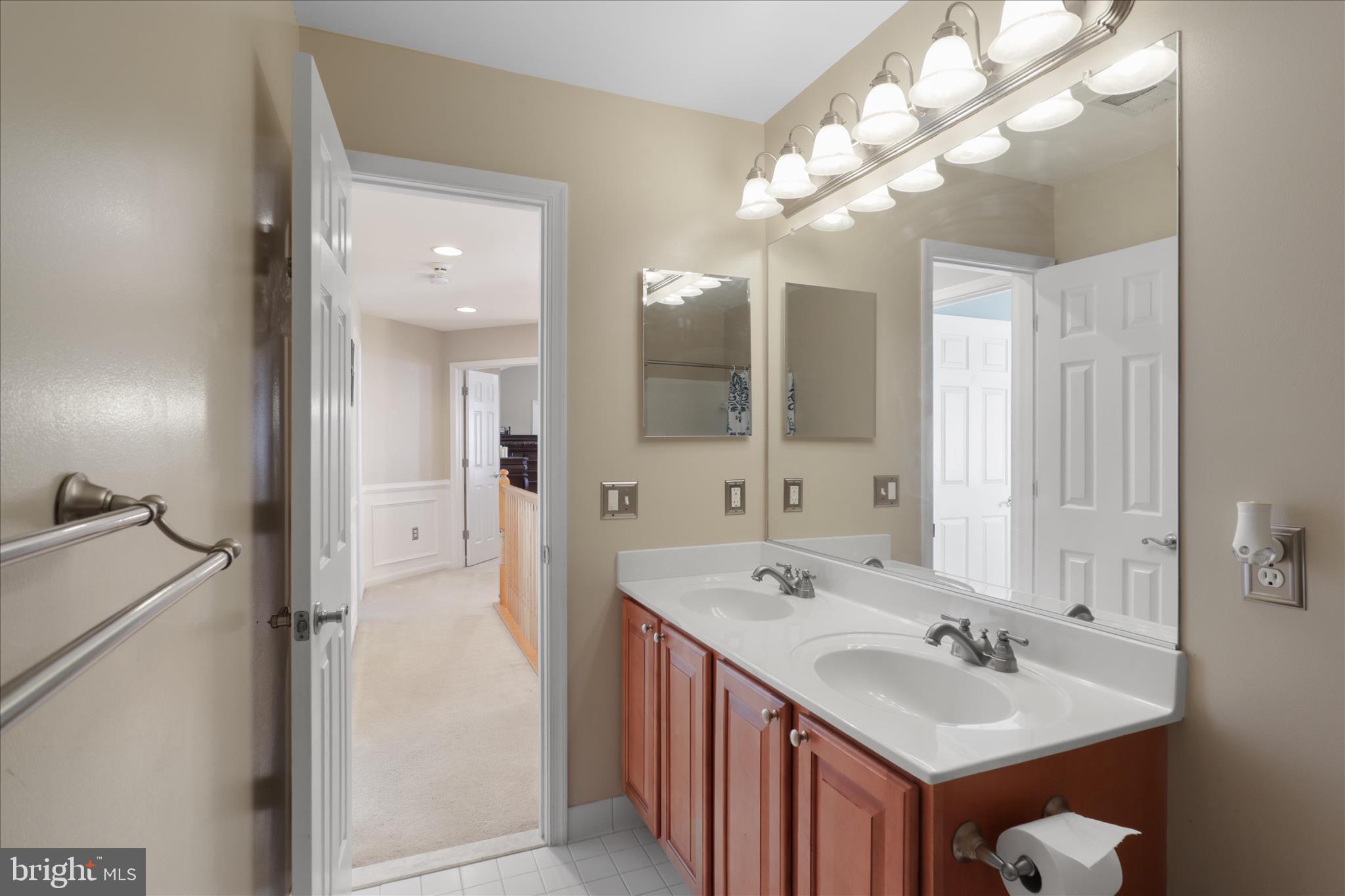 5678 CABINWOOD COURT