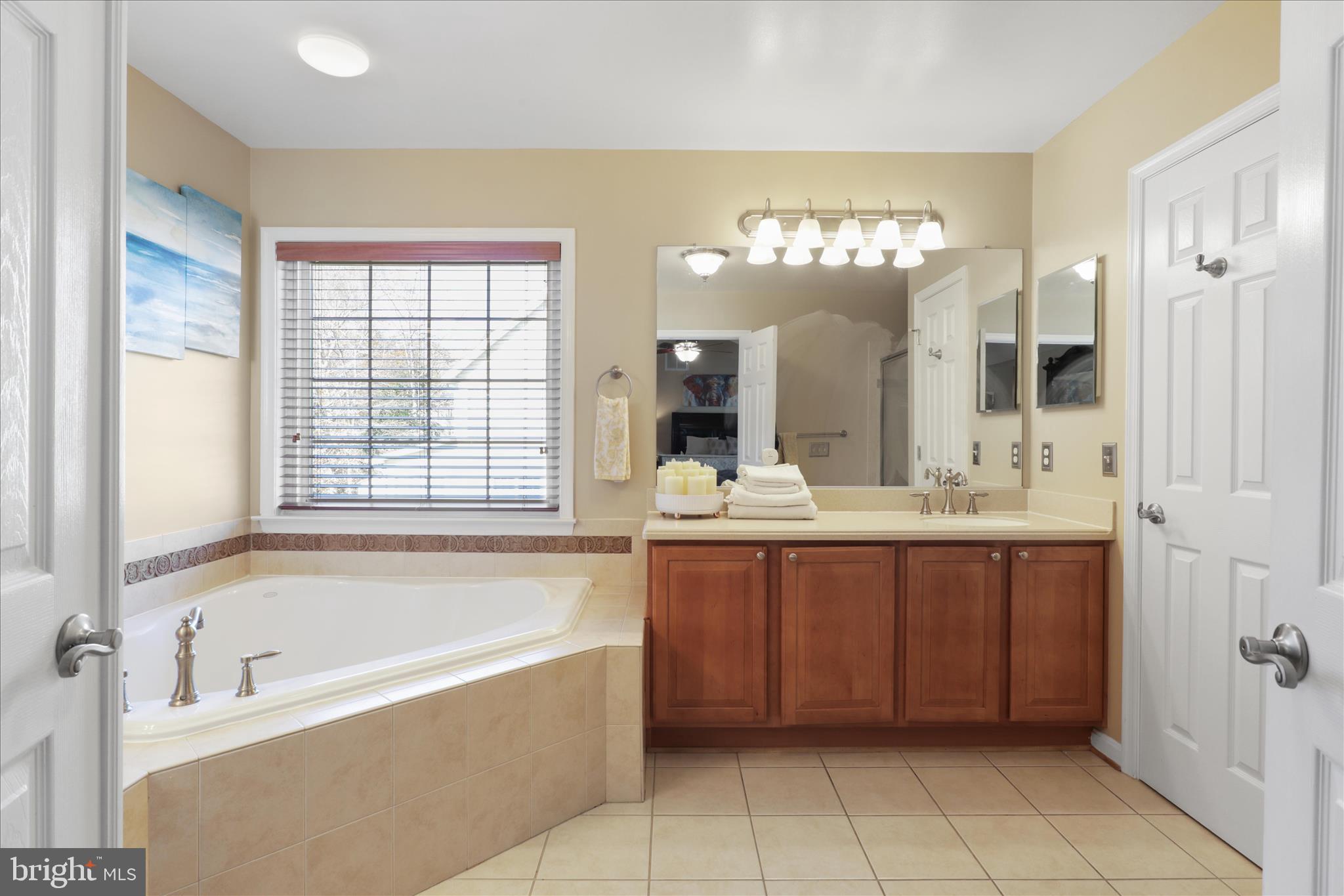 5678 CABINWOOD COURT