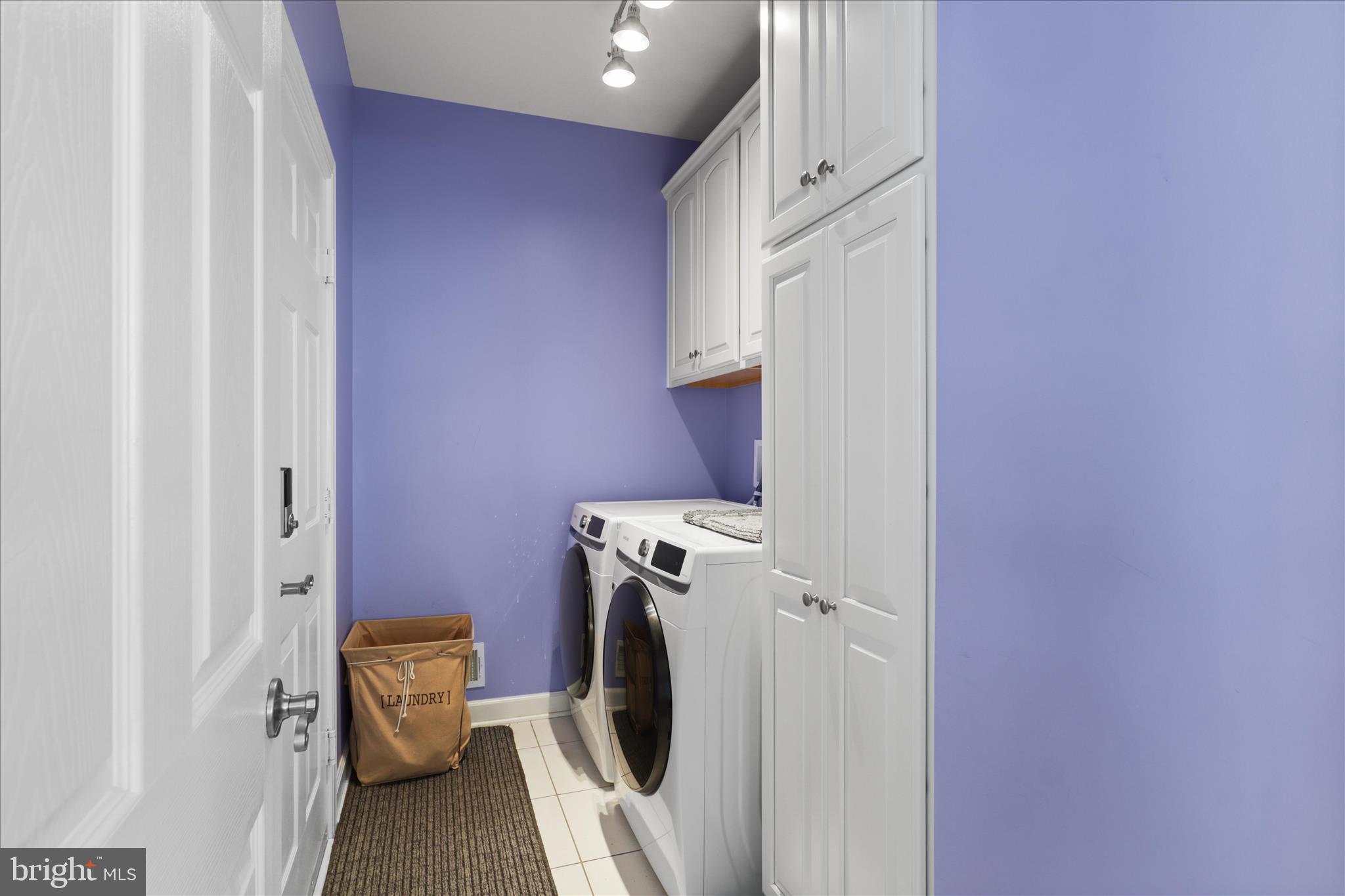 5678 CABINWOOD COURT