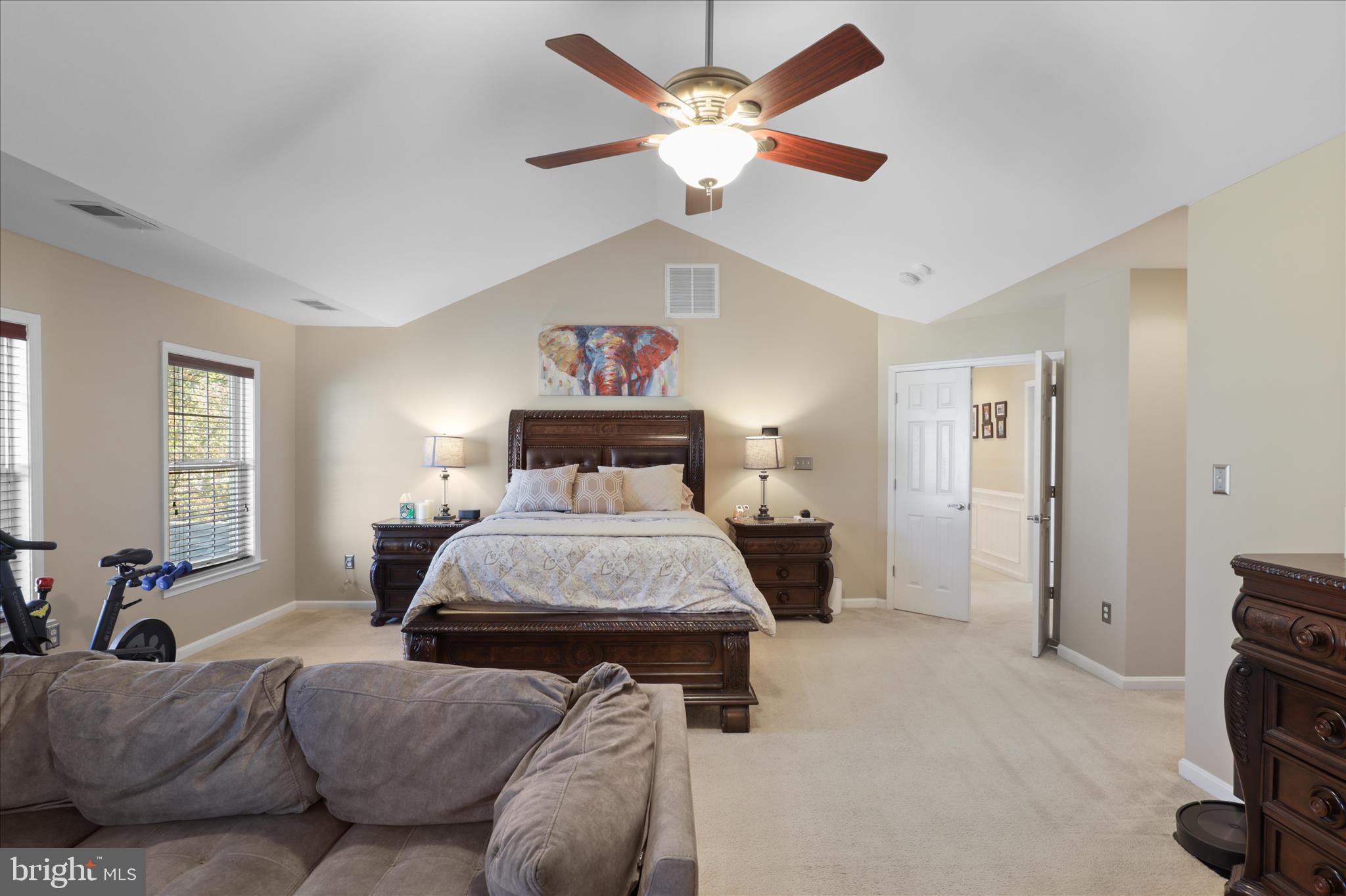 5678 CABINWOOD COURT