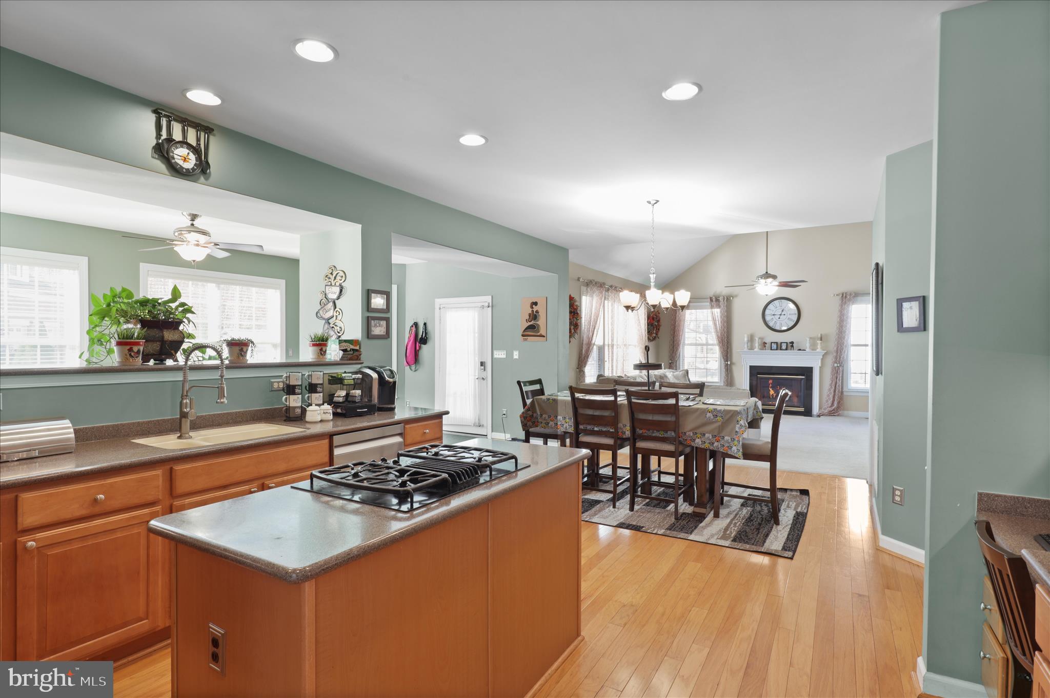 5678 CABINWOOD COURT