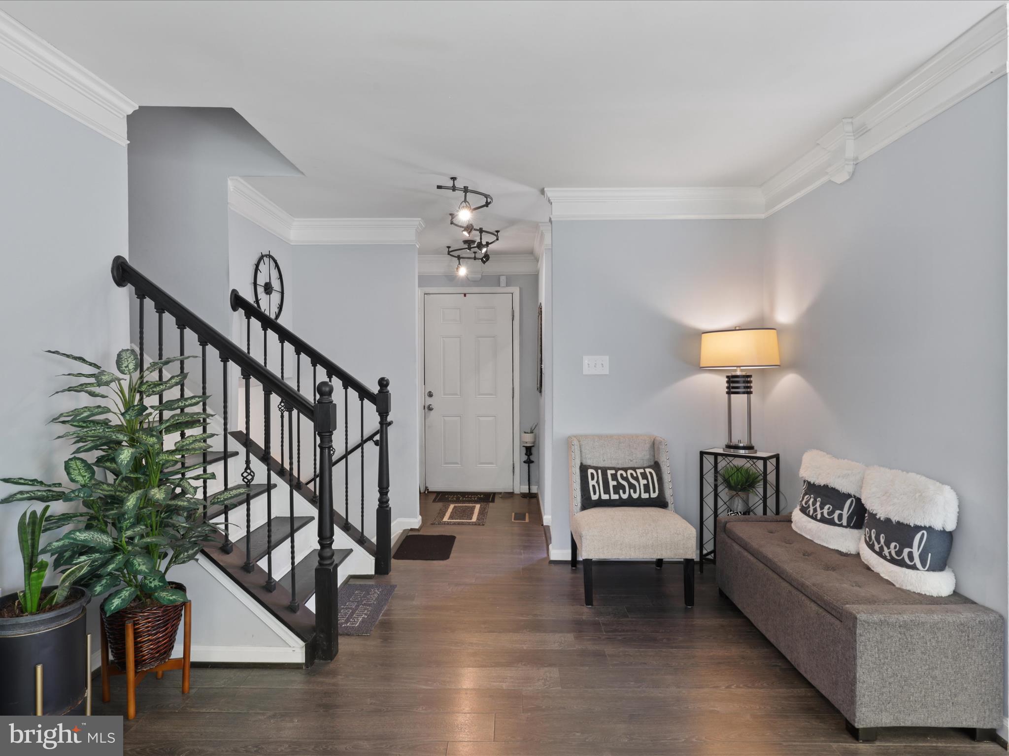 12209 GABLE LANE