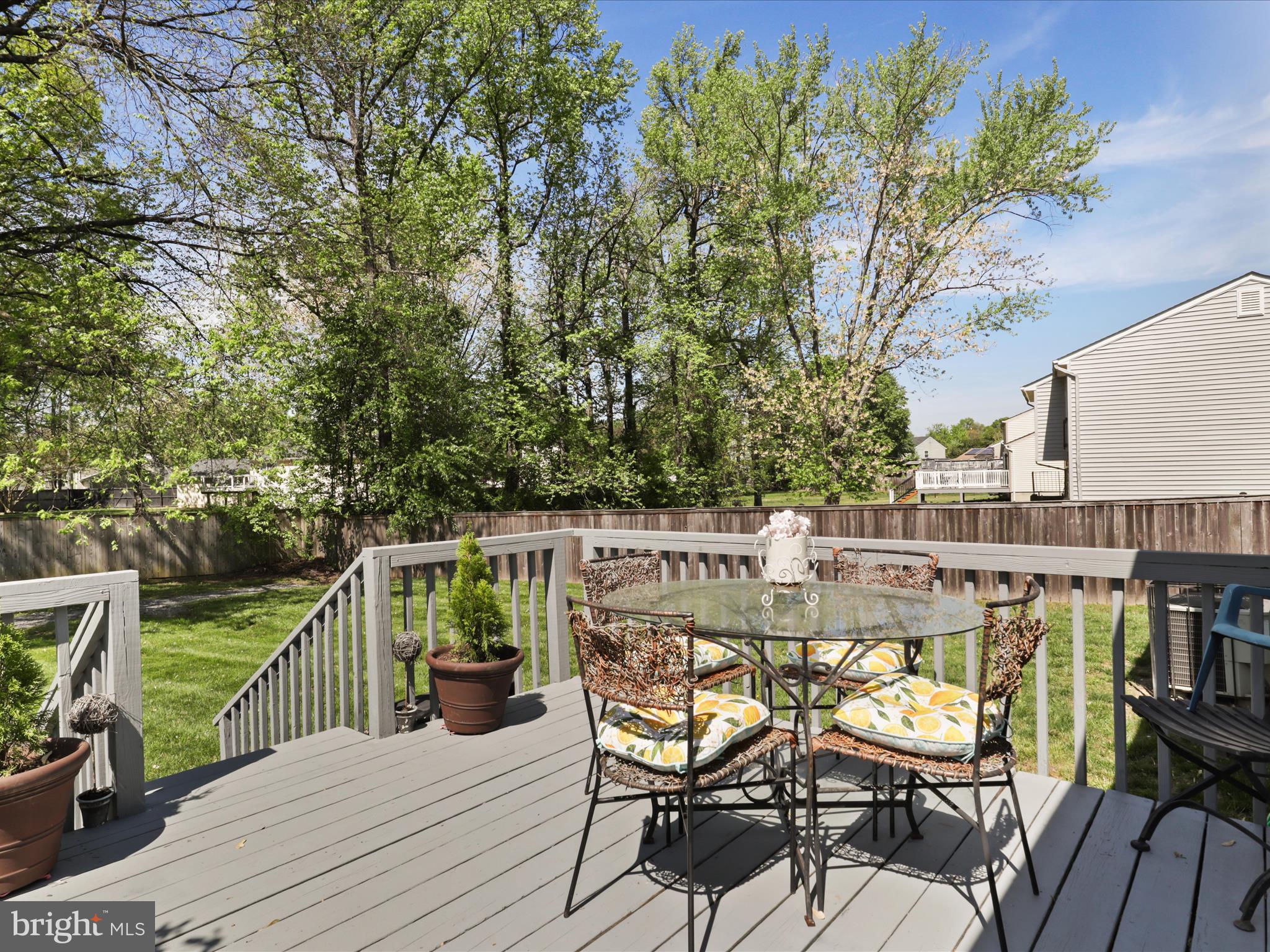 12209 GABLE LANE