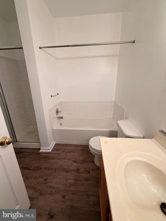 14401 HAMPSHIRE HALL COURT Unit: G-1001