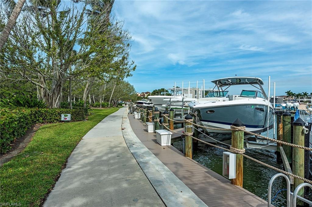 4090 Gulf Shore BLVD N