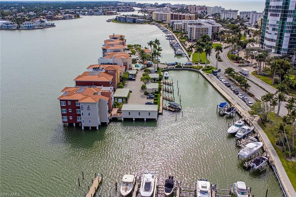 4090 Gulf Shore BLVD N