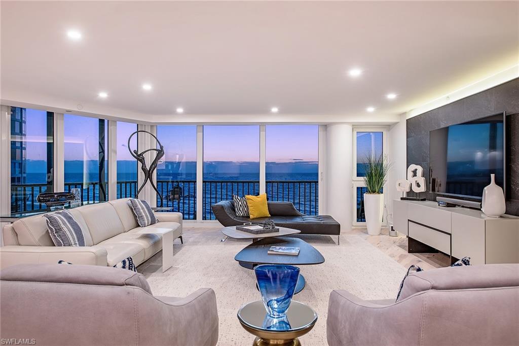 4651 Gulf Shore BLVD N # 501