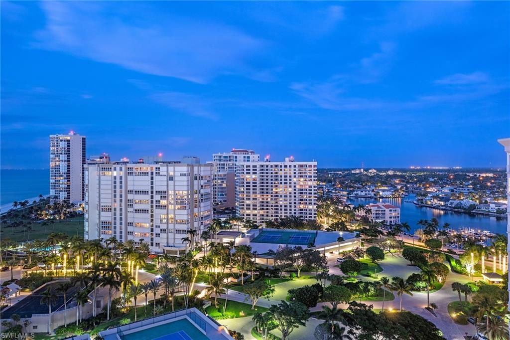 4251 Gulf Shore BLVD N # 20A