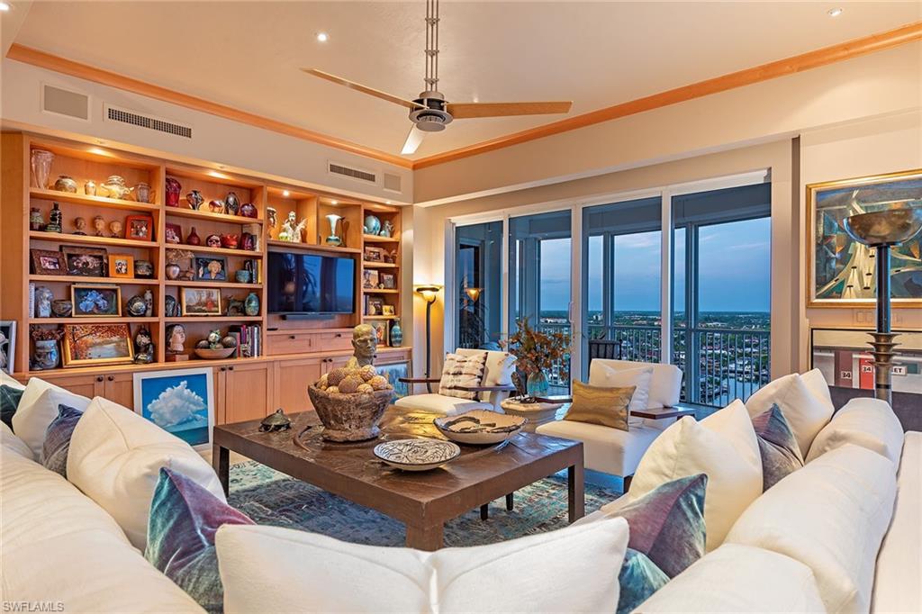 4201 Gulf Shore BLVD N # 1901