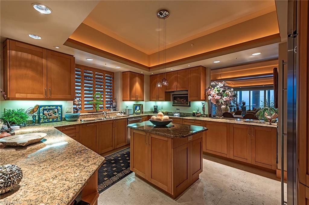 4201 Gulf Shore BLVD N # 1901