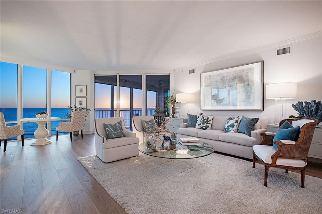 3991 Gulf Shore BLVD N # 801