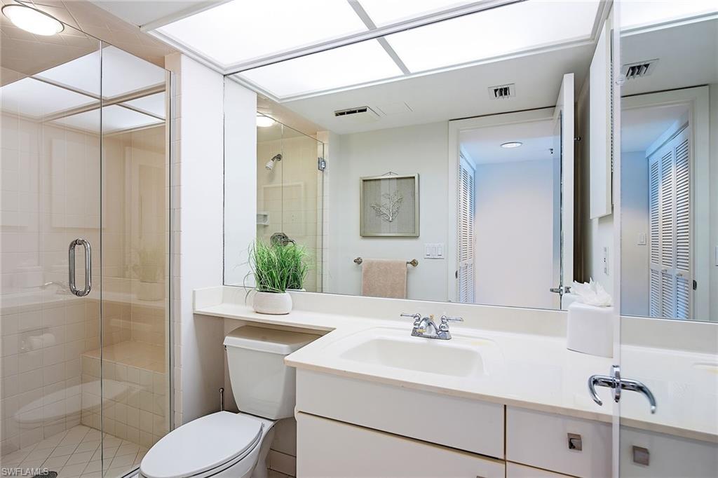 4651 Gulf Shore BLVD N # 3 Unit: PH-3