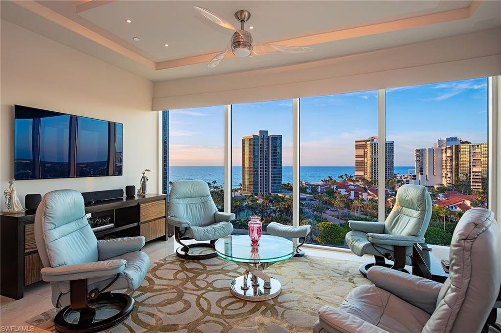 4501 Gulf Shore BLVD N # 1005