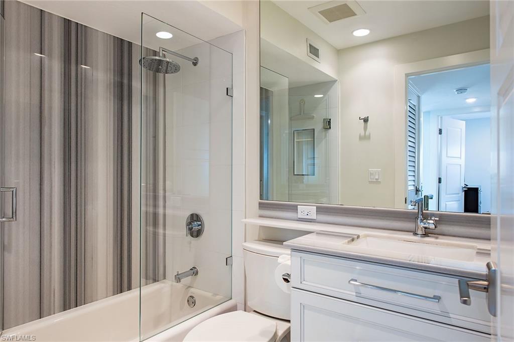 705 Neapolitan WAY # 705