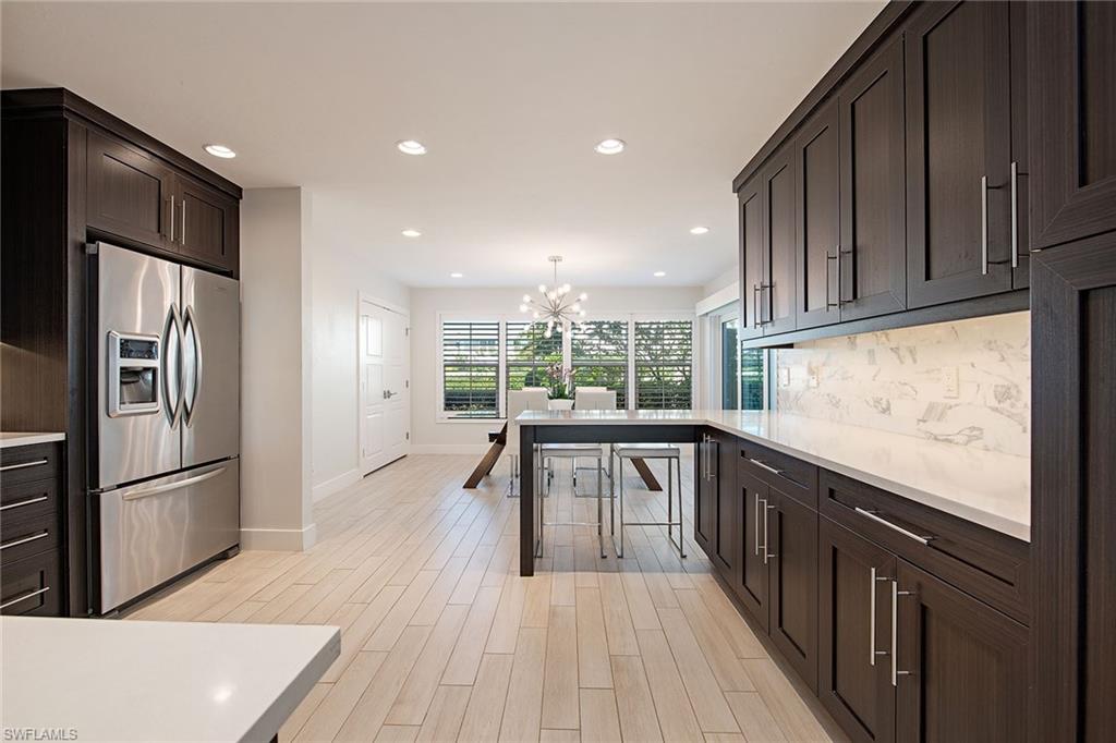 705 Neapolitan WAY # 705