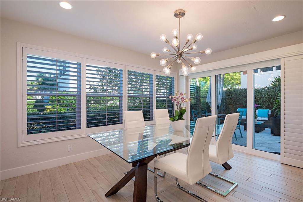 705 Neapolitan WAY # 705