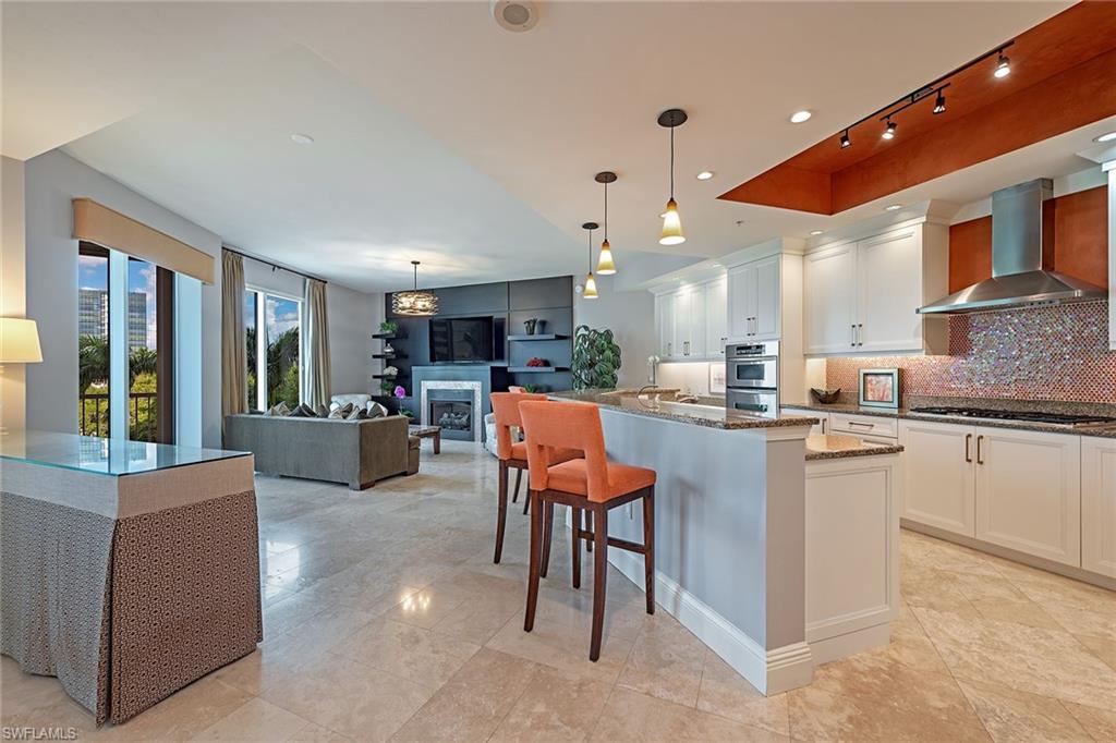 4501 Gulf Shore BLVD N # 404