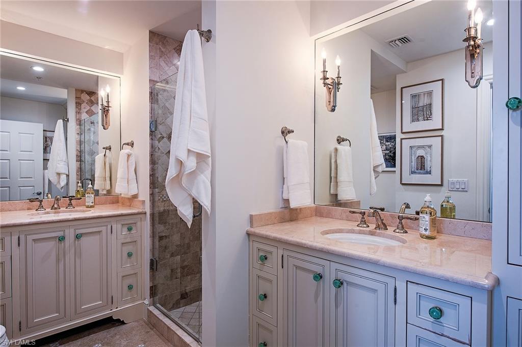 4201 Gulf Shore BLVD N # 402