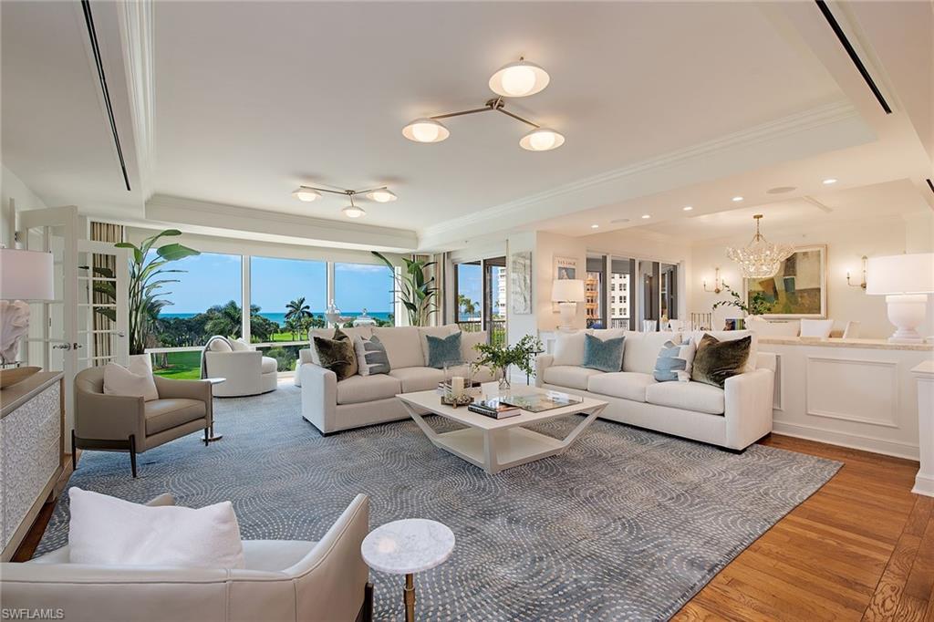 4201 Gulf Shore BLVD N # 402