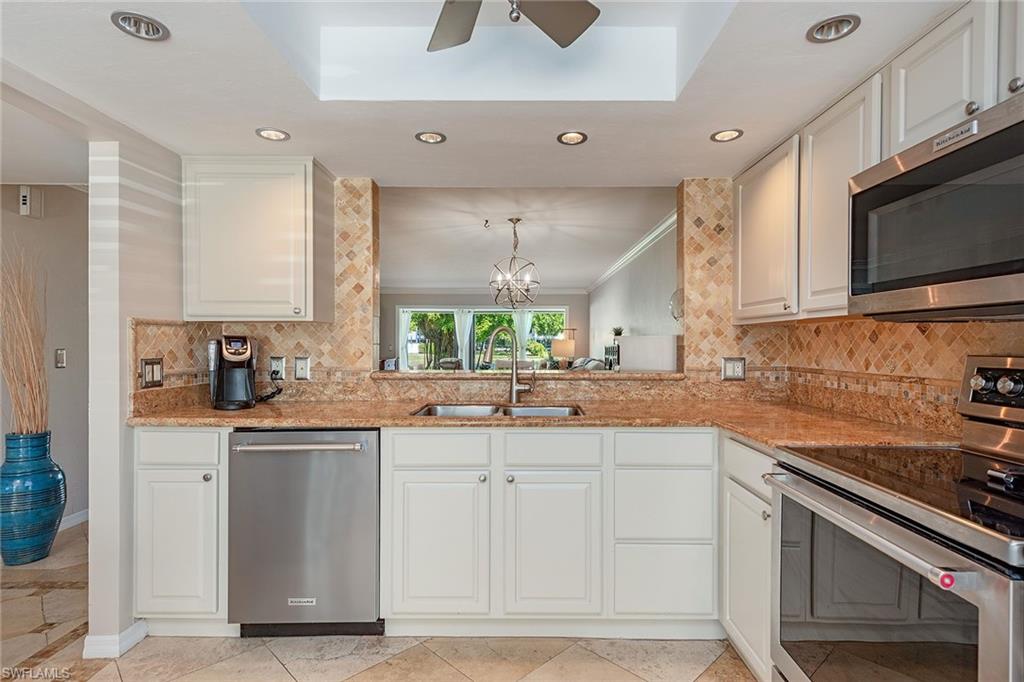 800 Misty Pines CIR # H102