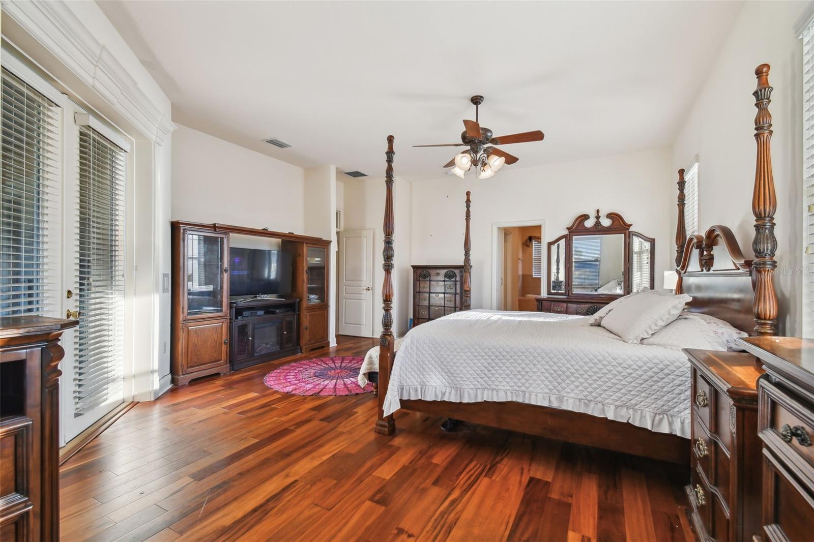 1012 ASHTON WOODS LANE