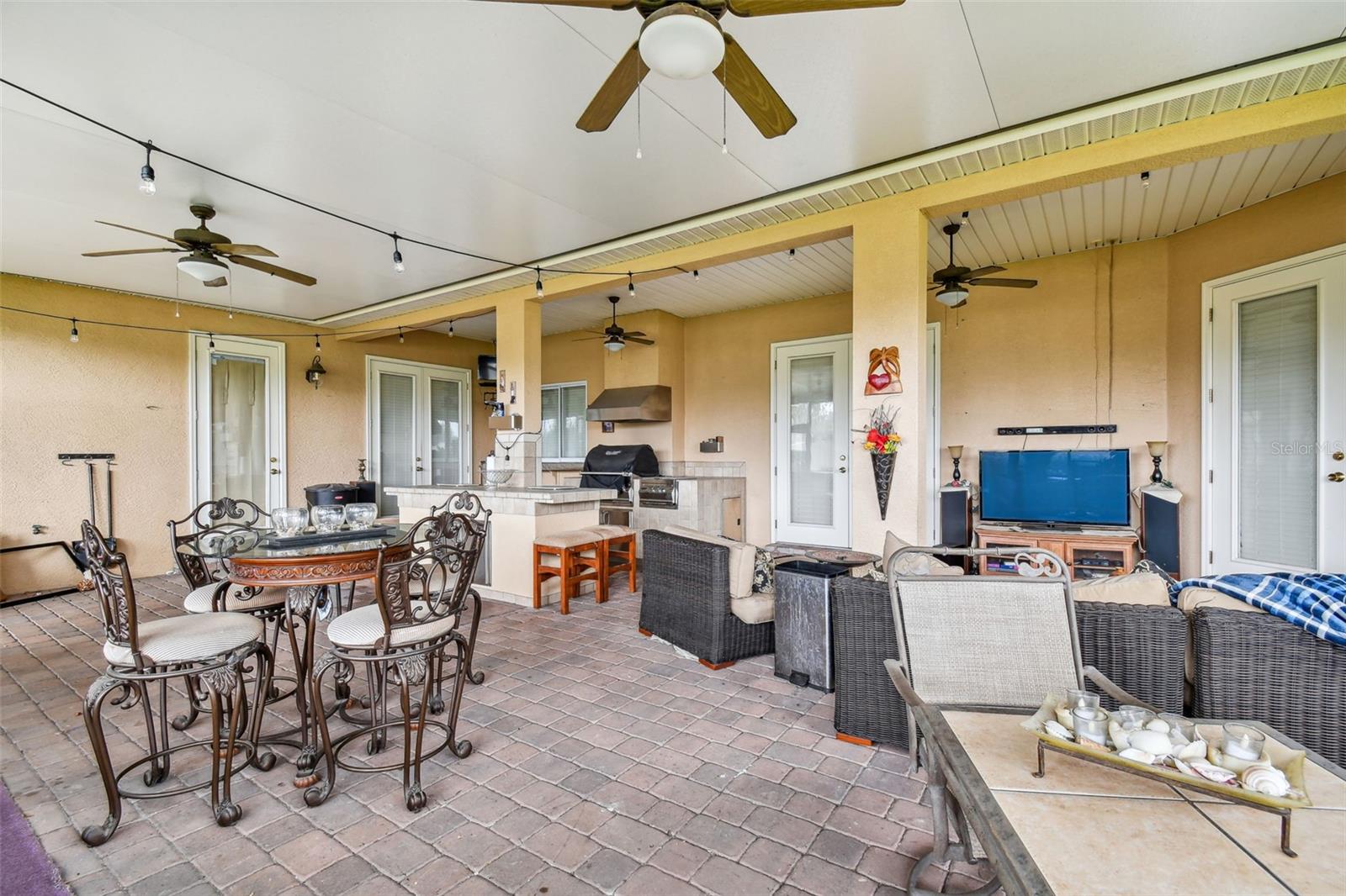 1012 ASHTON WOODS LANE