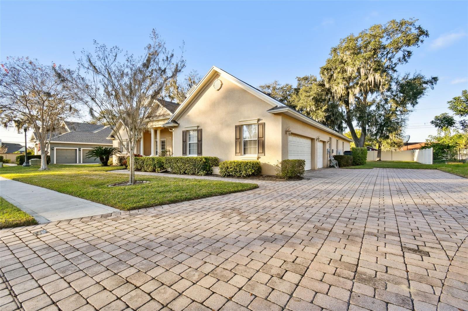 1012 ASHTON WOODS LANE