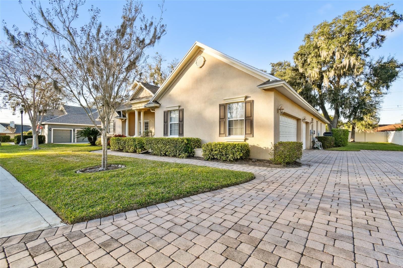 1012 ASHTON WOODS LANE