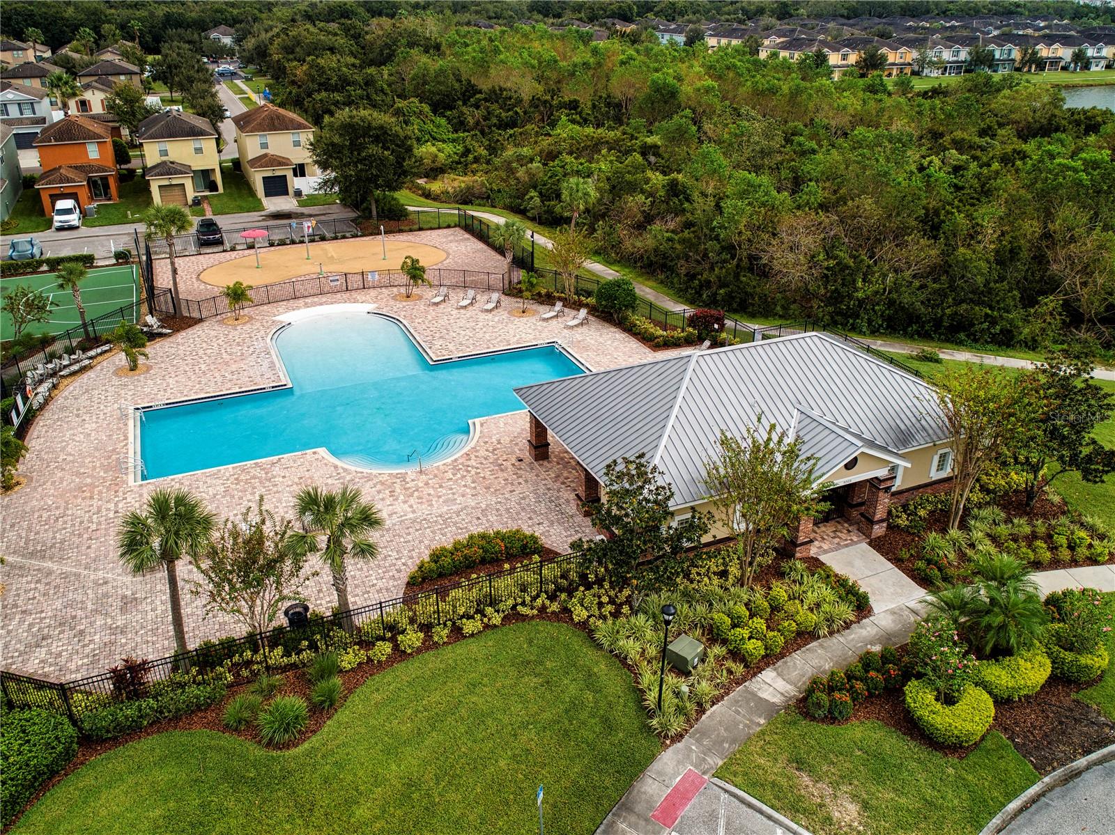 6321 YELLOW BUCKEYE DR
