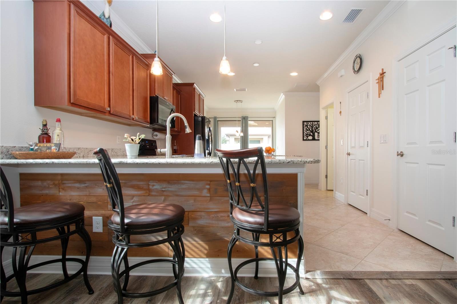 6321 YELLOW BUCKEYE DR