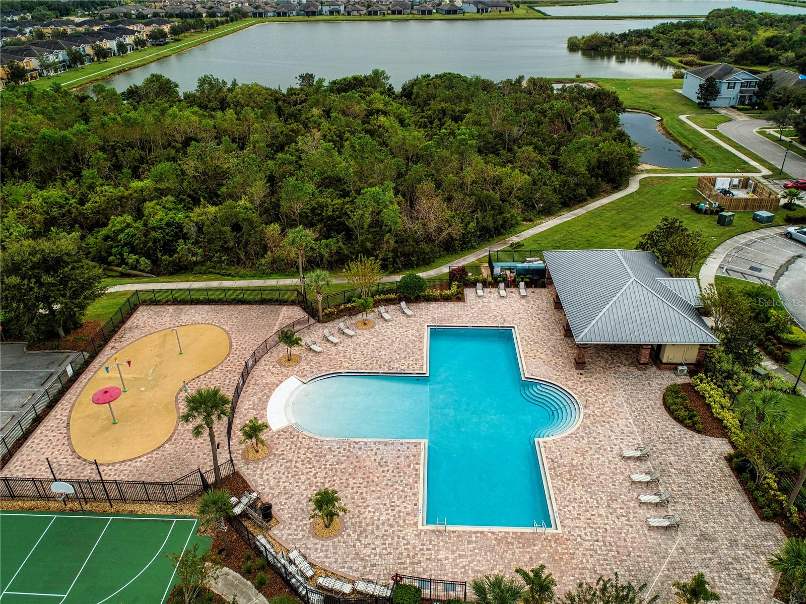 6321 YELLOW BUCKEYE DR