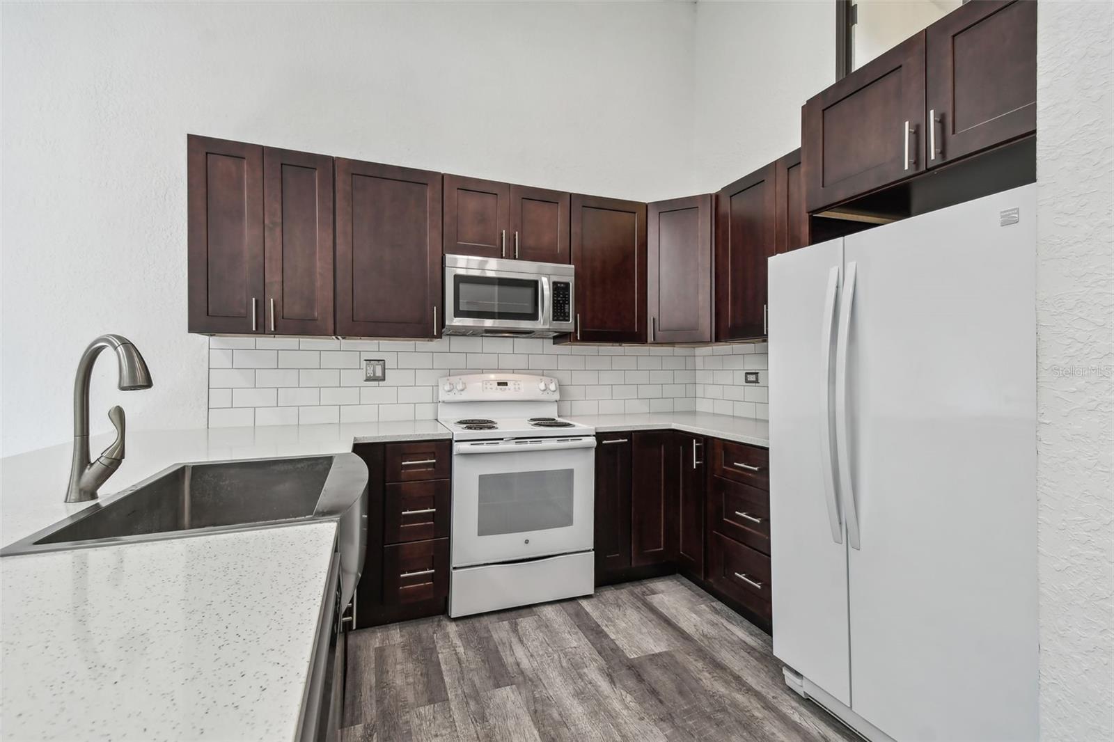 6343 92ND PL N #2102