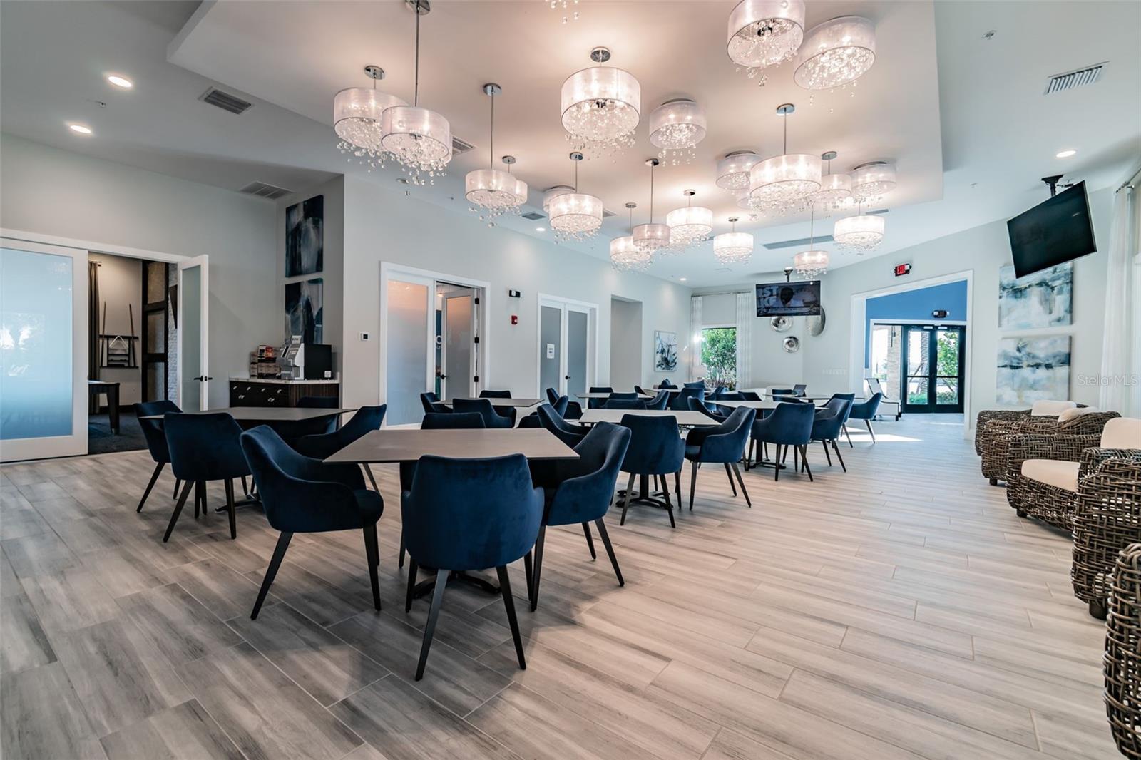 10282 ECHO DOCK LOOP