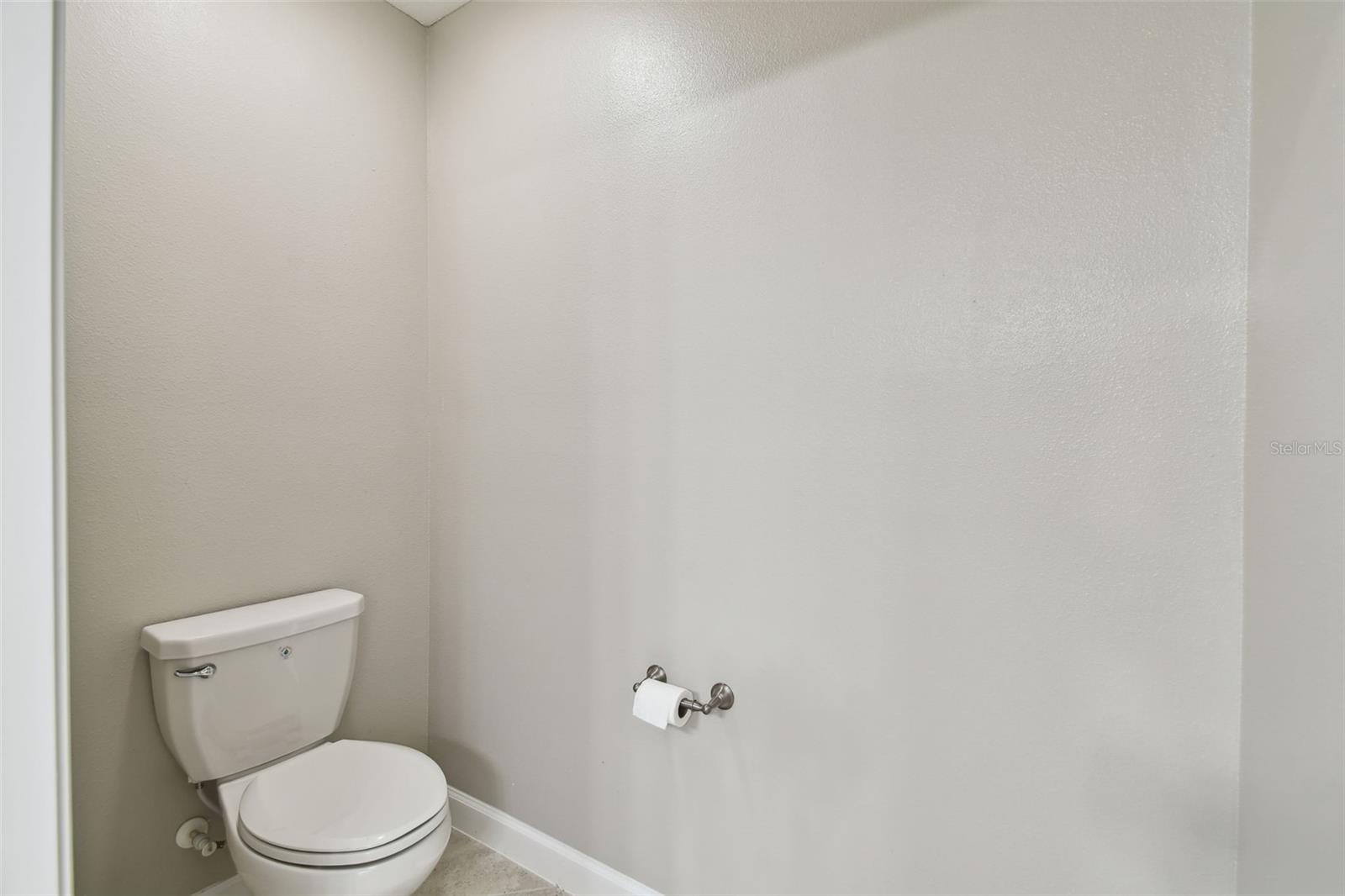 10282 ECHO DOCK LOOP