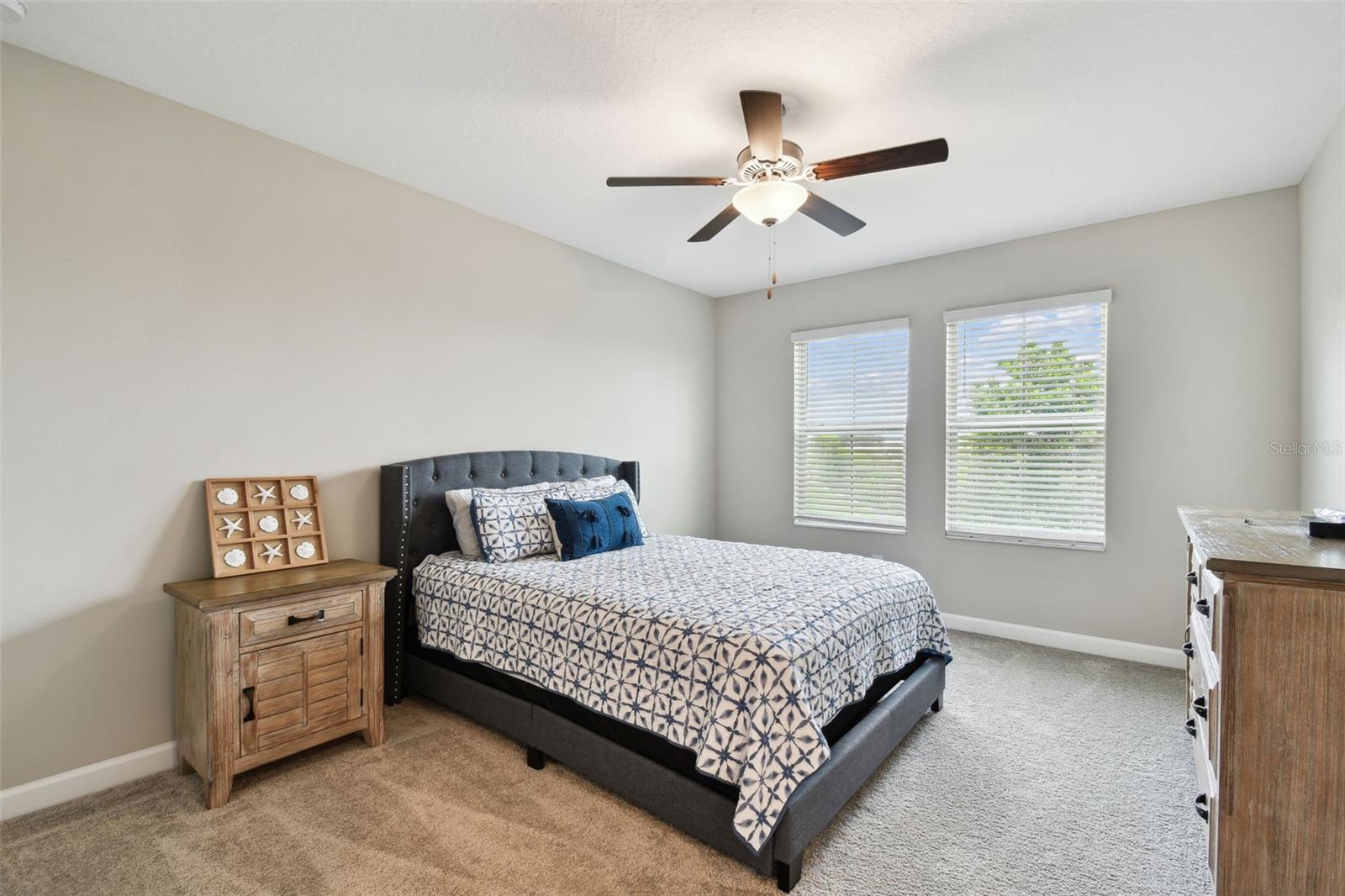 10282 ECHO DOCK LOOP