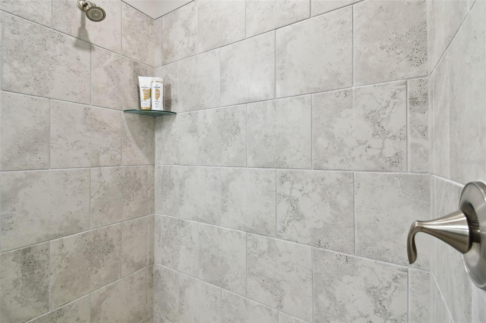 10282 ECHO DOCK LOOP