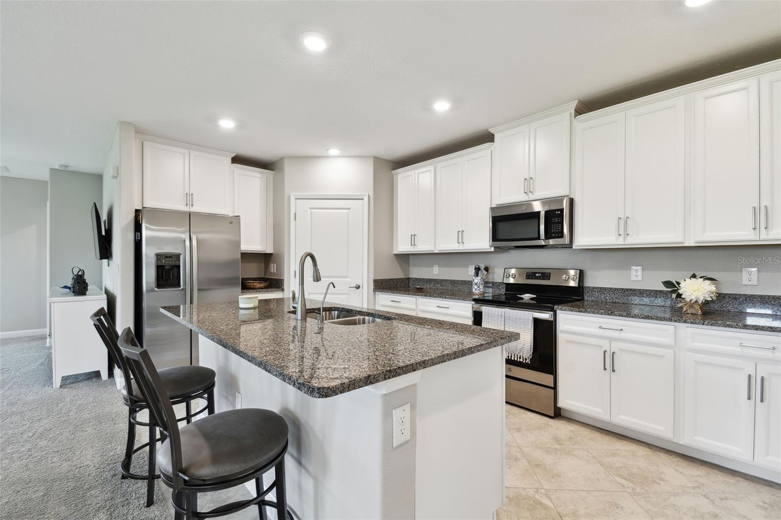 10282 ECHO DOCK LOOP