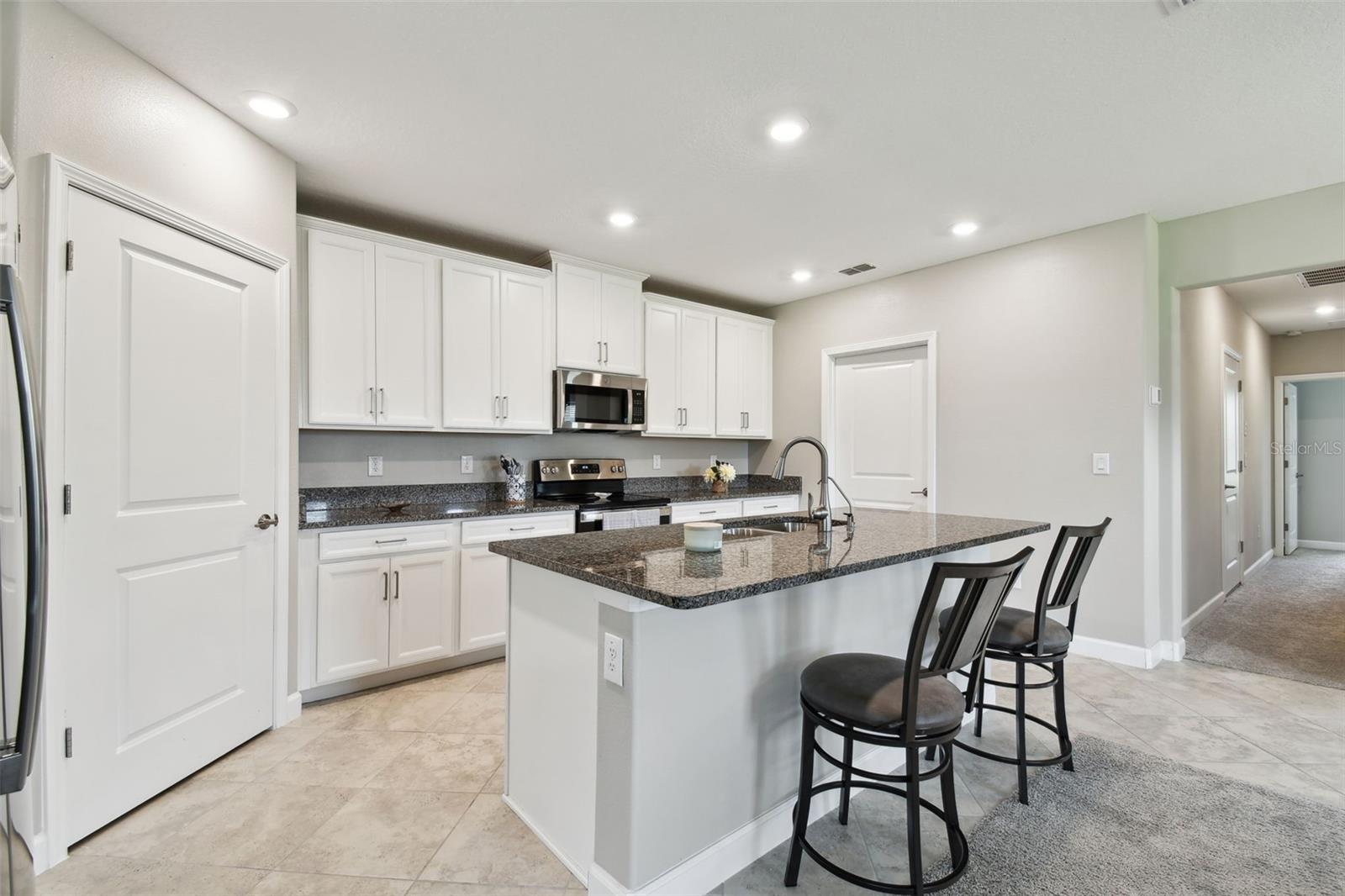 10282 ECHO DOCK LOOP