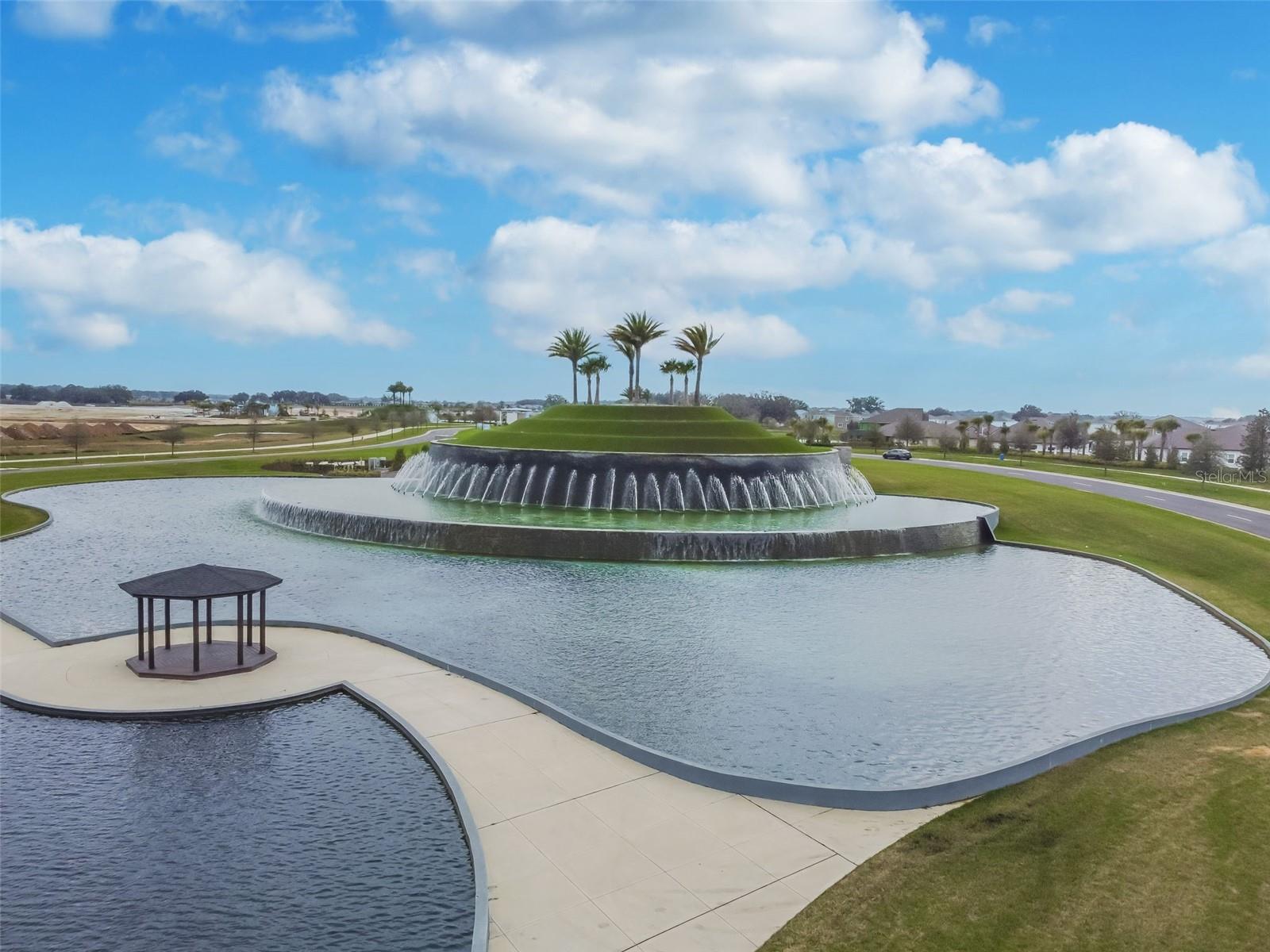 10282 ECHO DOCK LOOP