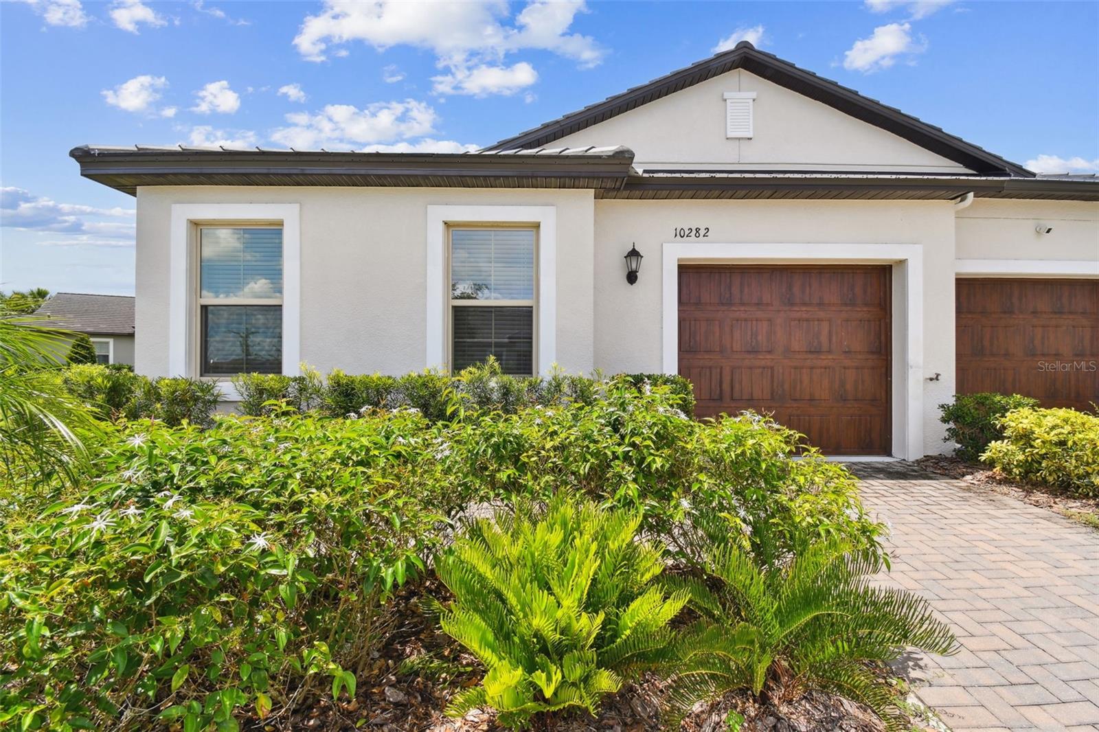 10282 ECHO DOCK LOOP